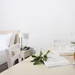 Otel Artina Marathopoli