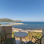 Otel Artina Marathopoli