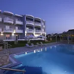 Otel Artina