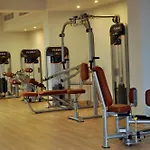 Artina Otel