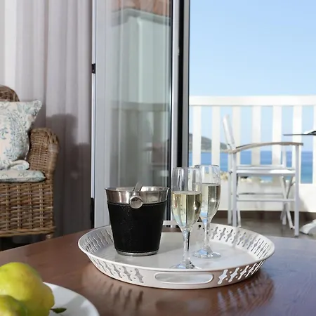 Hotel Artina Marathopoli