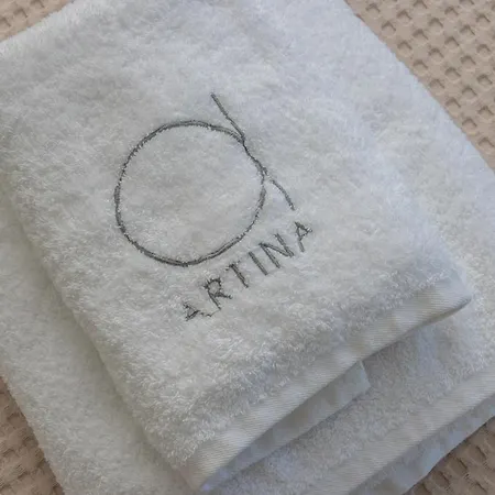 Artina 2* Marathopoli