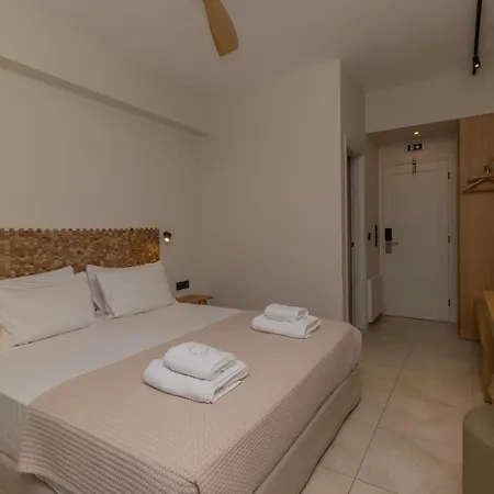 阿尔蒂娜诺沃酒店 酒店