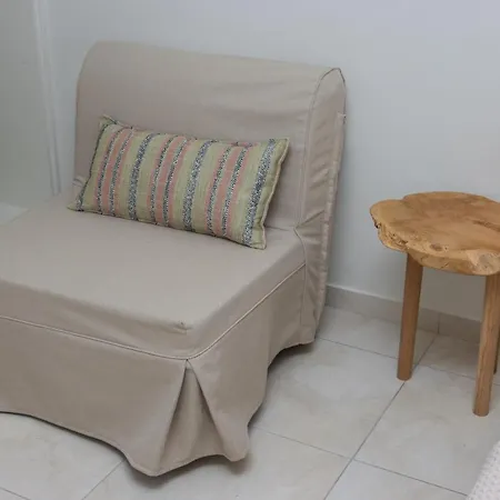 Artina 2* Marathopoli