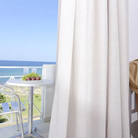 Artina Hotel Marathopoli