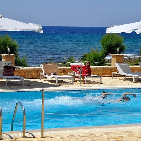 阿尔蒂娜诺沃酒店 酒店