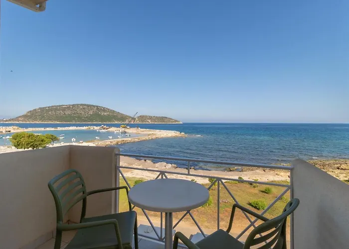 Hotel Artina Marathopoli