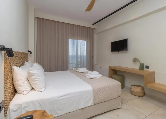 Hotel Artina Marathopoli