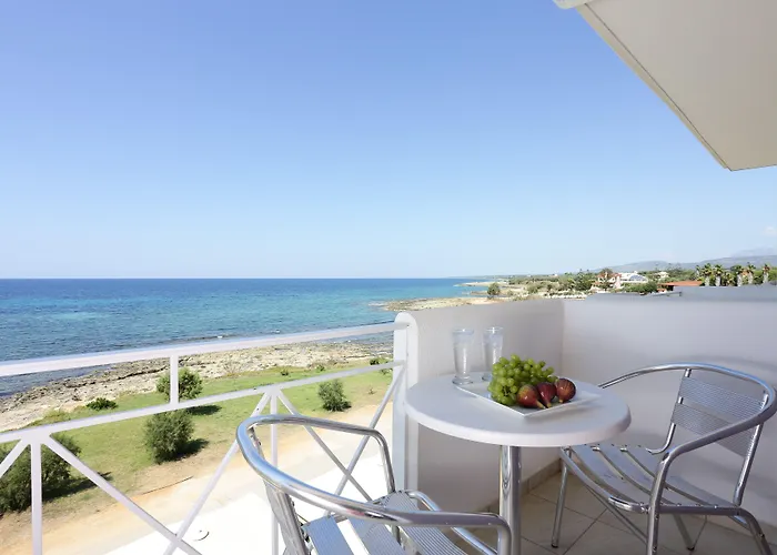 Artina 2* Marathopoli