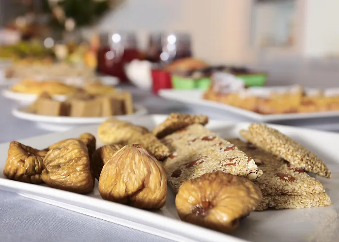 Artina Отель 2*