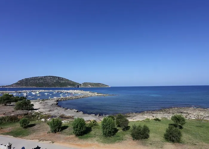 αρτίνα Ξενοδοχείο Μαραθόπολη