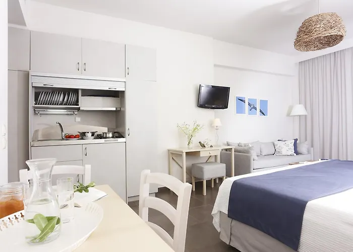 Artina Hotel Marathopoli